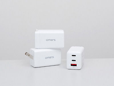 【omars】GaN 67W快速充電器